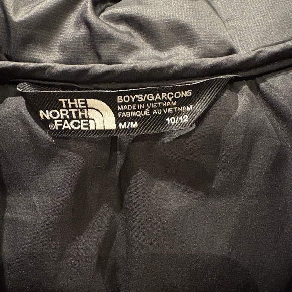 The North Face Quilted Jacket - Picture 8 of 10